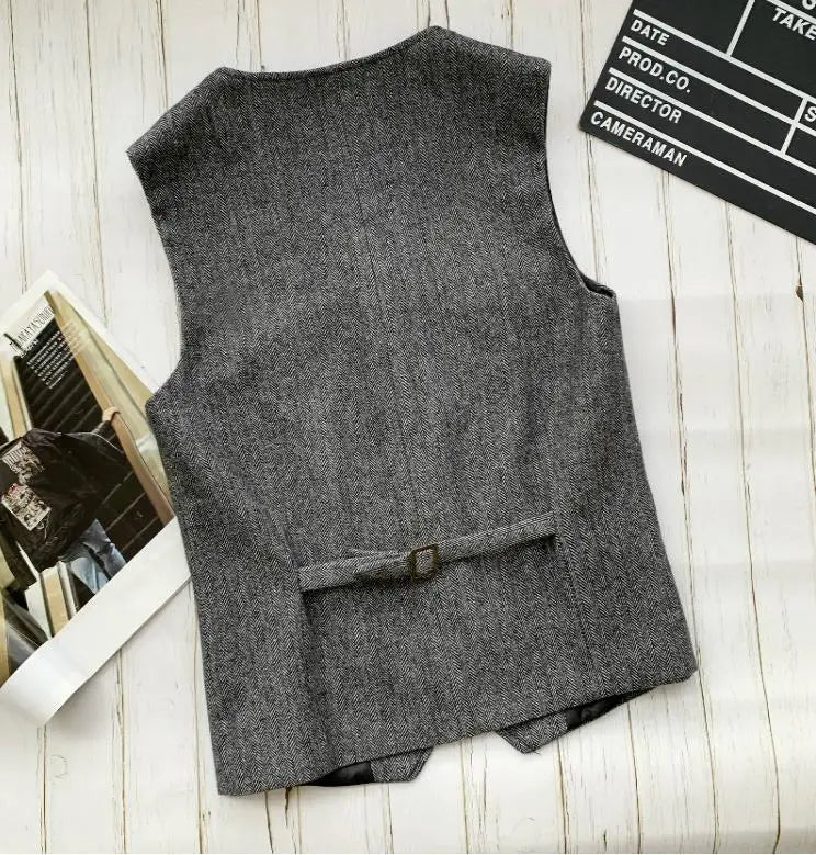 James Men's Tailored Vest