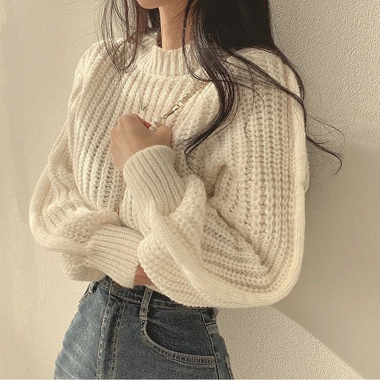 Bella™ Cropped Sweater